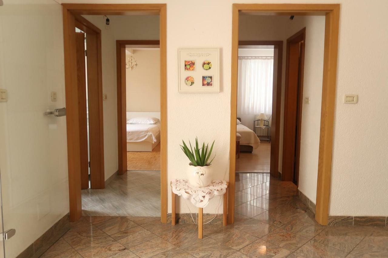 Apartment Casa Podstrana Dış mekan fotoğraf