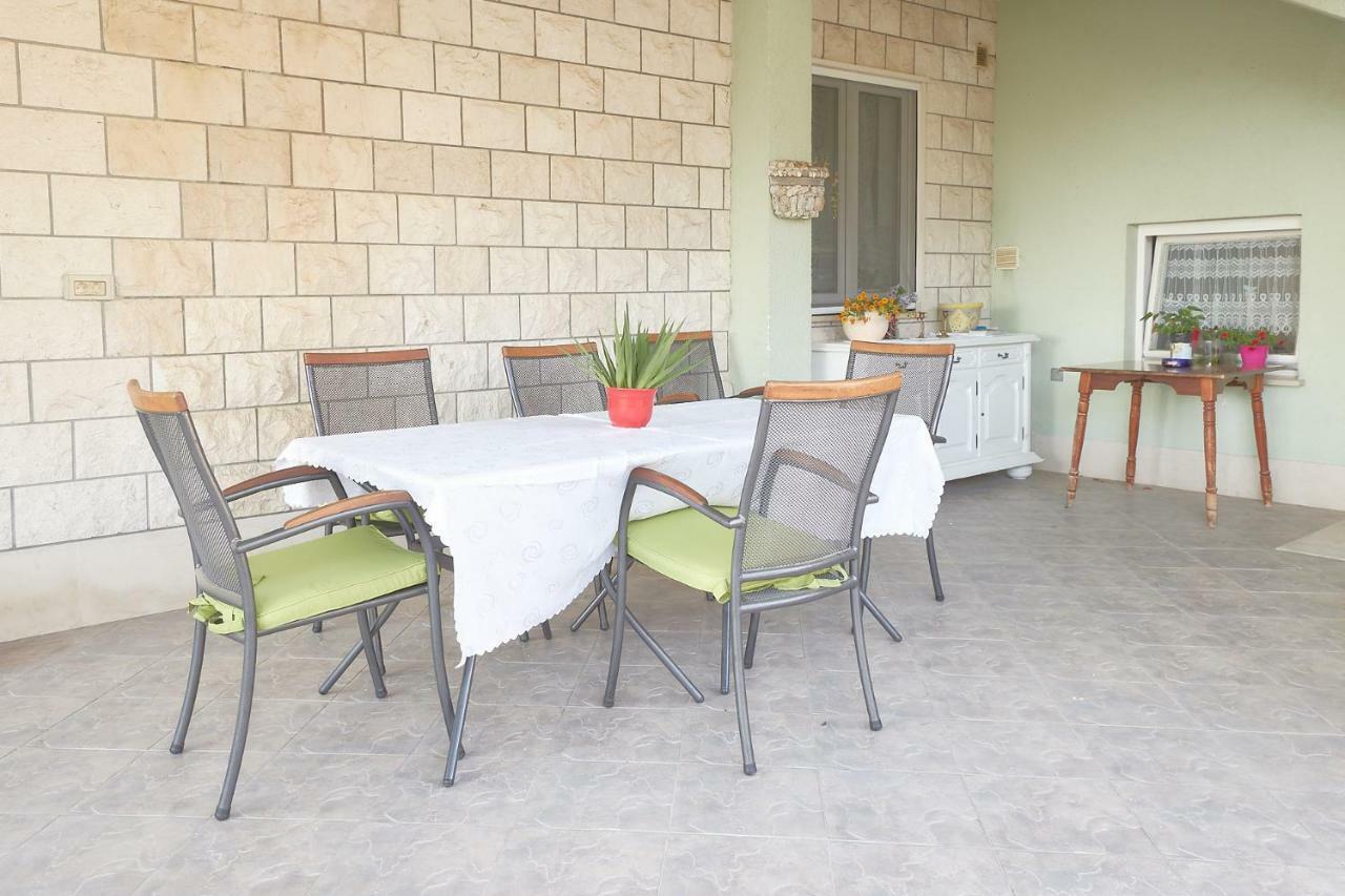 Apartment Casa Podstrana Dış mekan fotoğraf